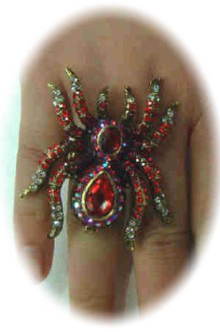 Luxe ring met rode spin verstelbaar